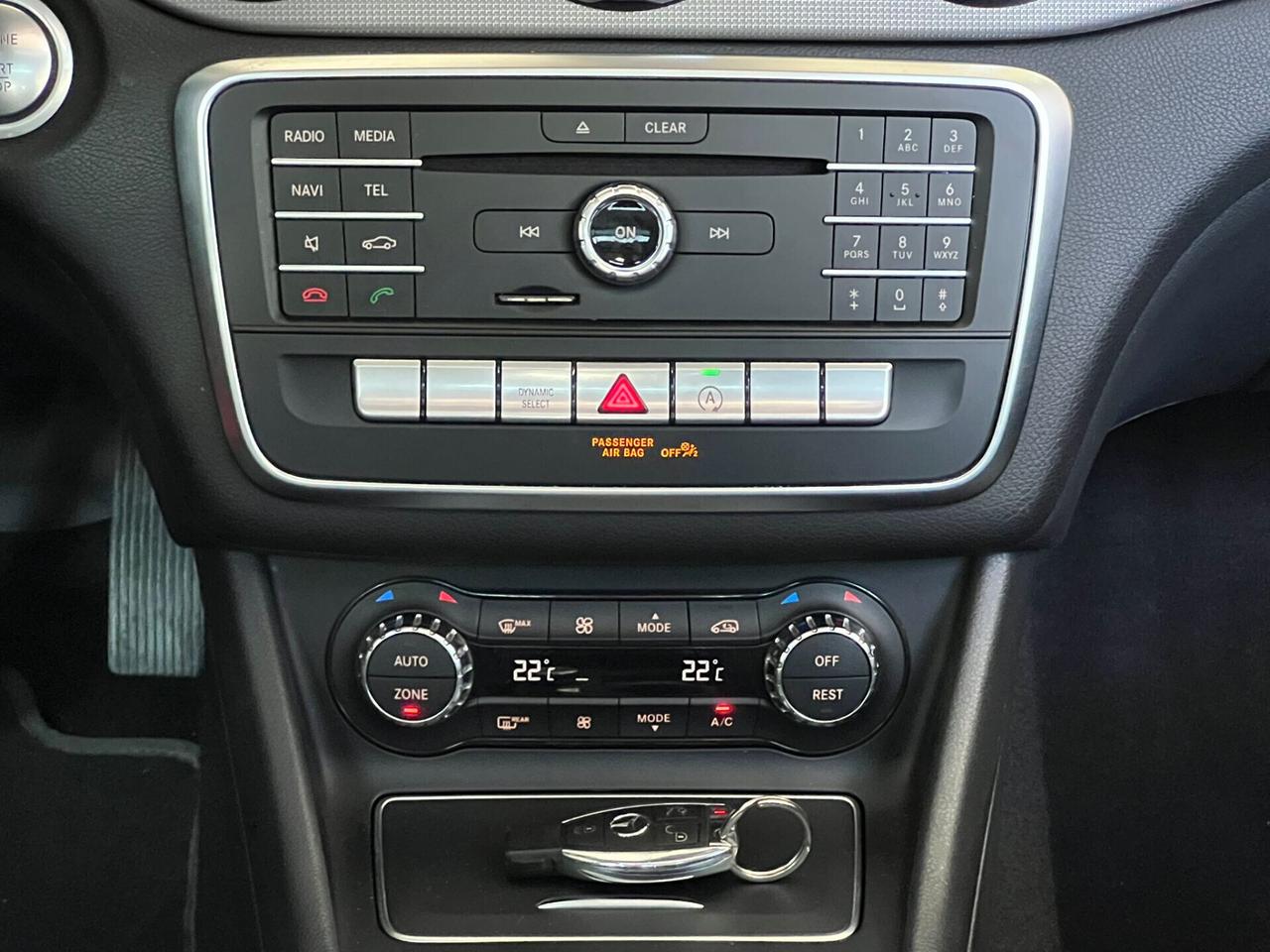 Mercedes-benz GLA 200D 136CV +TETTO 47.000KM