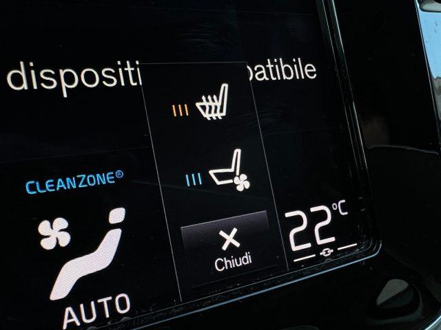 VOLVO XC90 D5 AWD Geartronic 7 posti Inscription