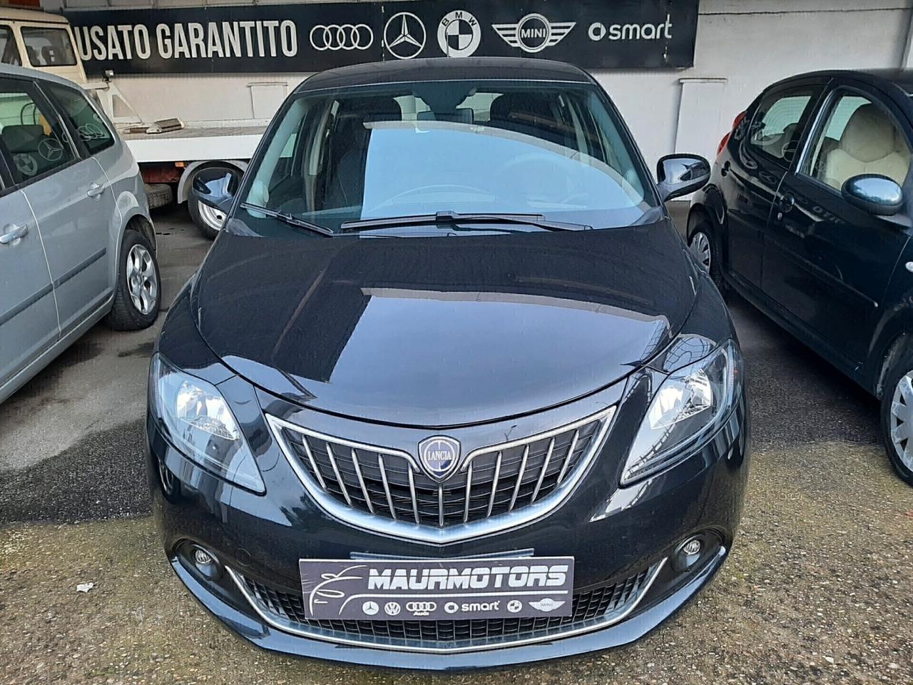 NOLEGGIO LANCIA YPSILON HYBRID