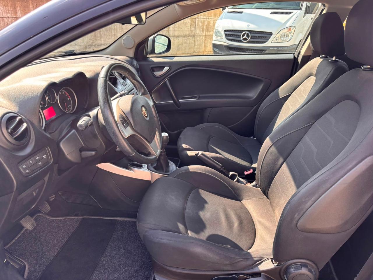 Alfa Romeo MiTo 1.4 78 CV 8V S&S Distinctive ok neopatentati