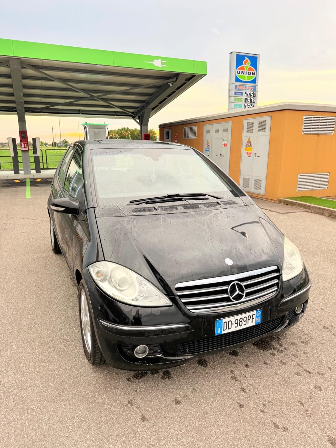 Mercedes-benz A 150 BlueEFFICIENCY Coupé Avantgarde