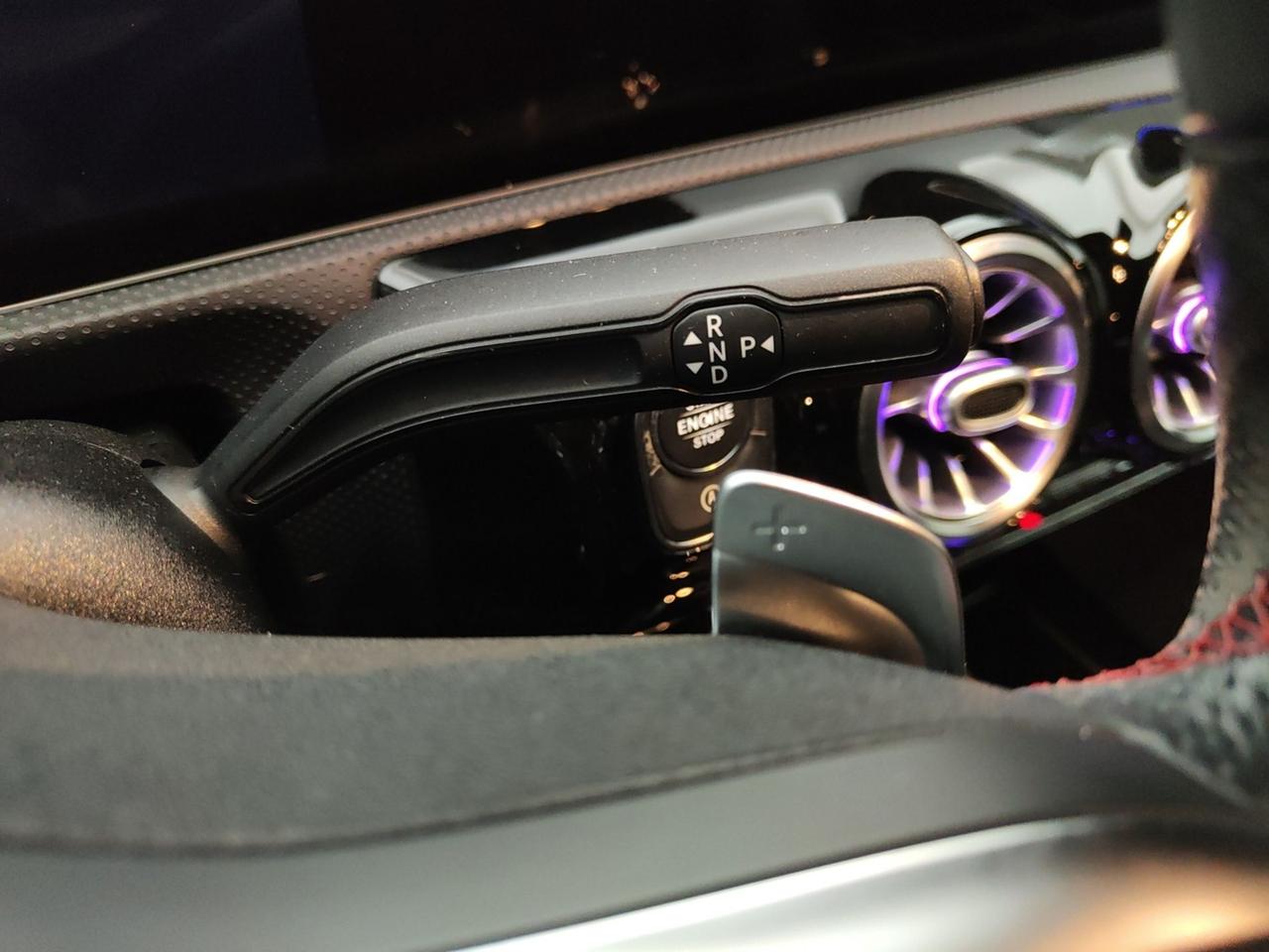 MERCEDES Classe A - W177 2018 A 180 D 116CV AMG LINE PREMIUM AUTO