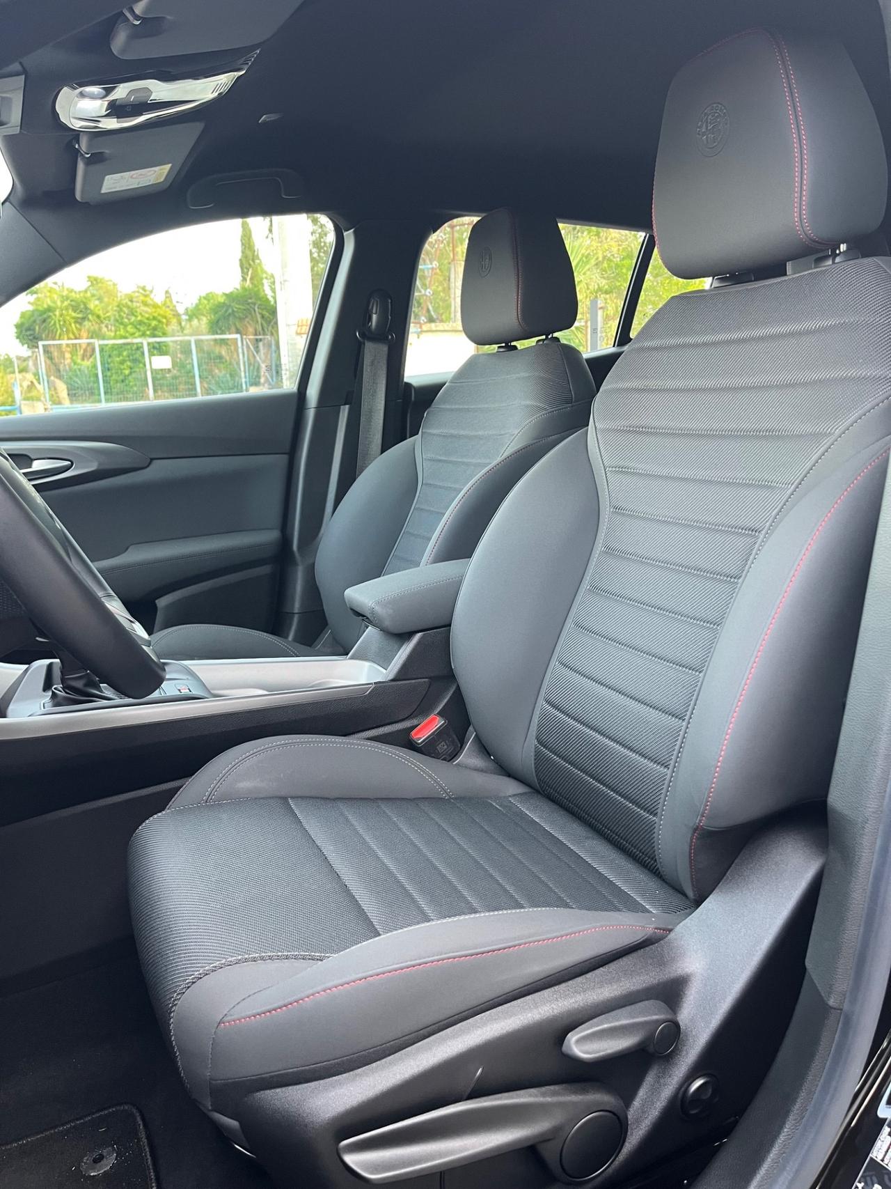 Alfa Romeo Tonale 1.6 diesel 130 CV TCT6 Veloce