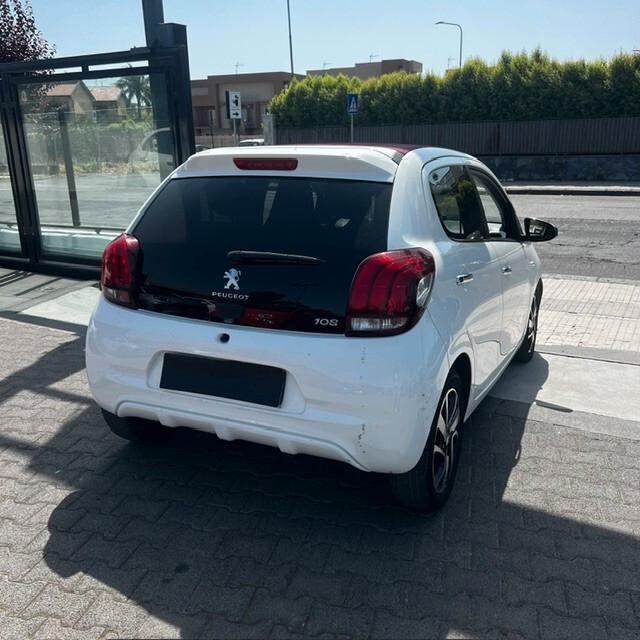 Peugeot 108 PureTech 82 5 porte Allure TOP!