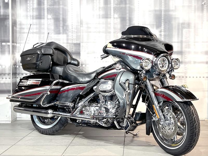 Harley Davidson Electra Glide Ultra Classic Cvo 1690