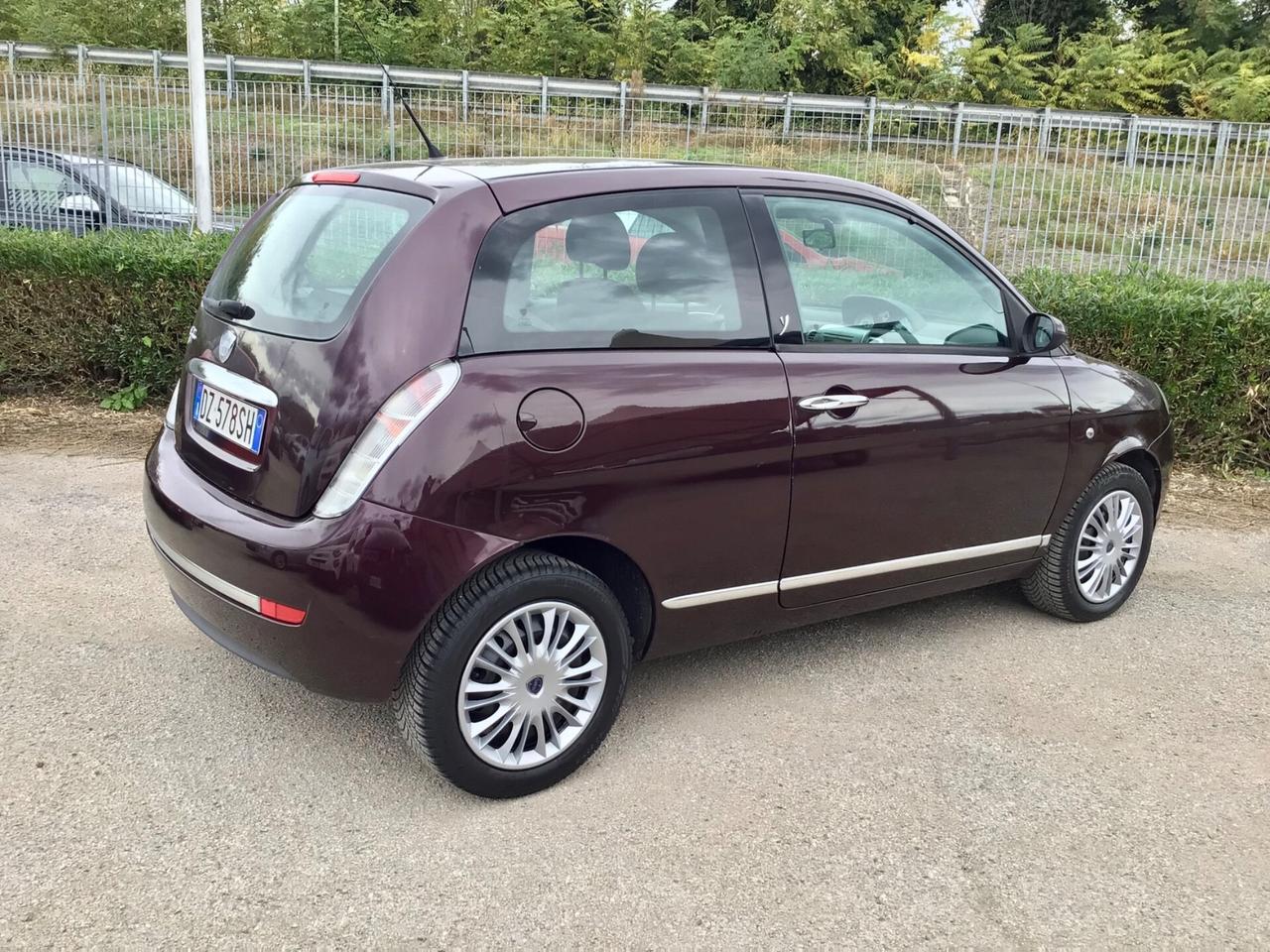 Lancia Ypsilon 1.2 Oro 60 Cv