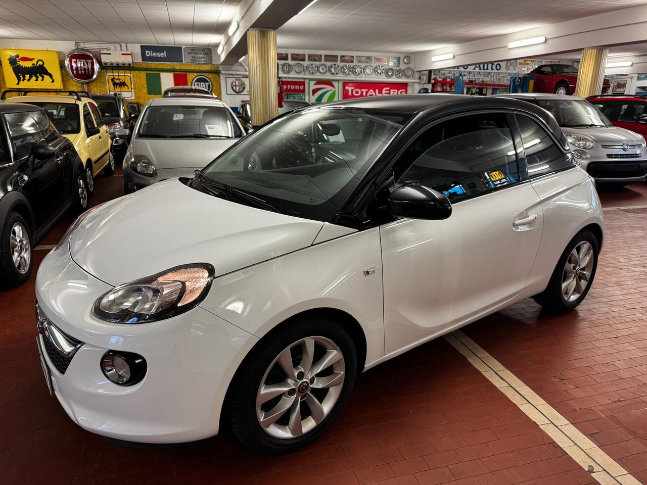 Opel Adam 1.2 70 CV Jam