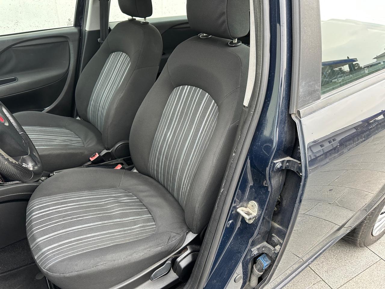 Fiat Punto Evo 1.2 5 porte Neopatentati