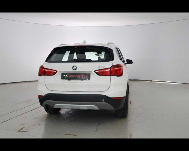 BMW X1 sDrive18i xLine