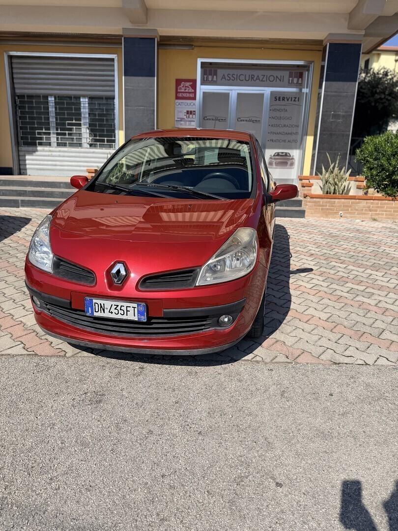 RENAULT CLIO 1.5 DCI 5P