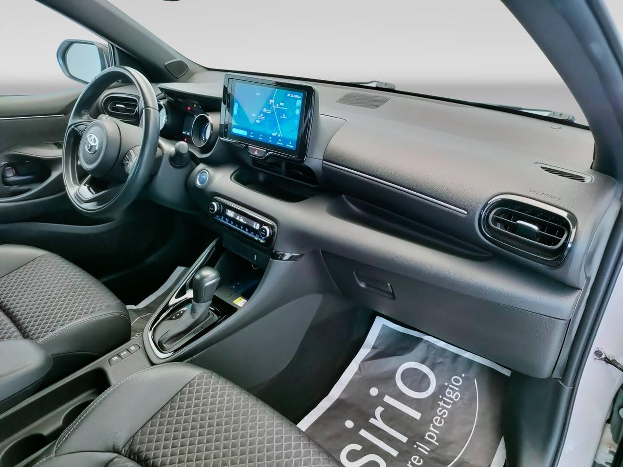 TOYOTA Yaris IV 2020 - Yaris 1.5h Style