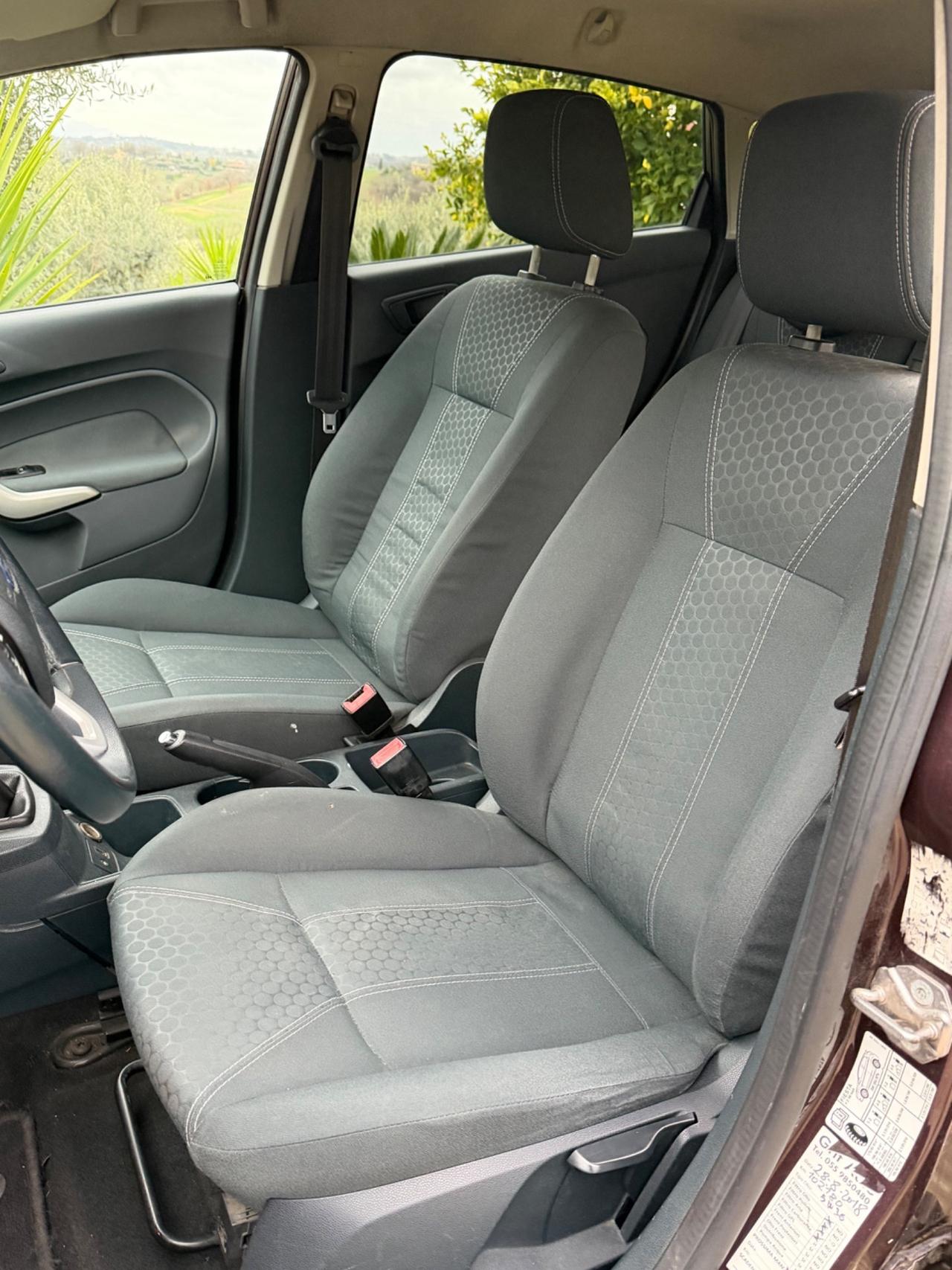 Ford Fiesta 1.4 TDCi 5p. Titanium