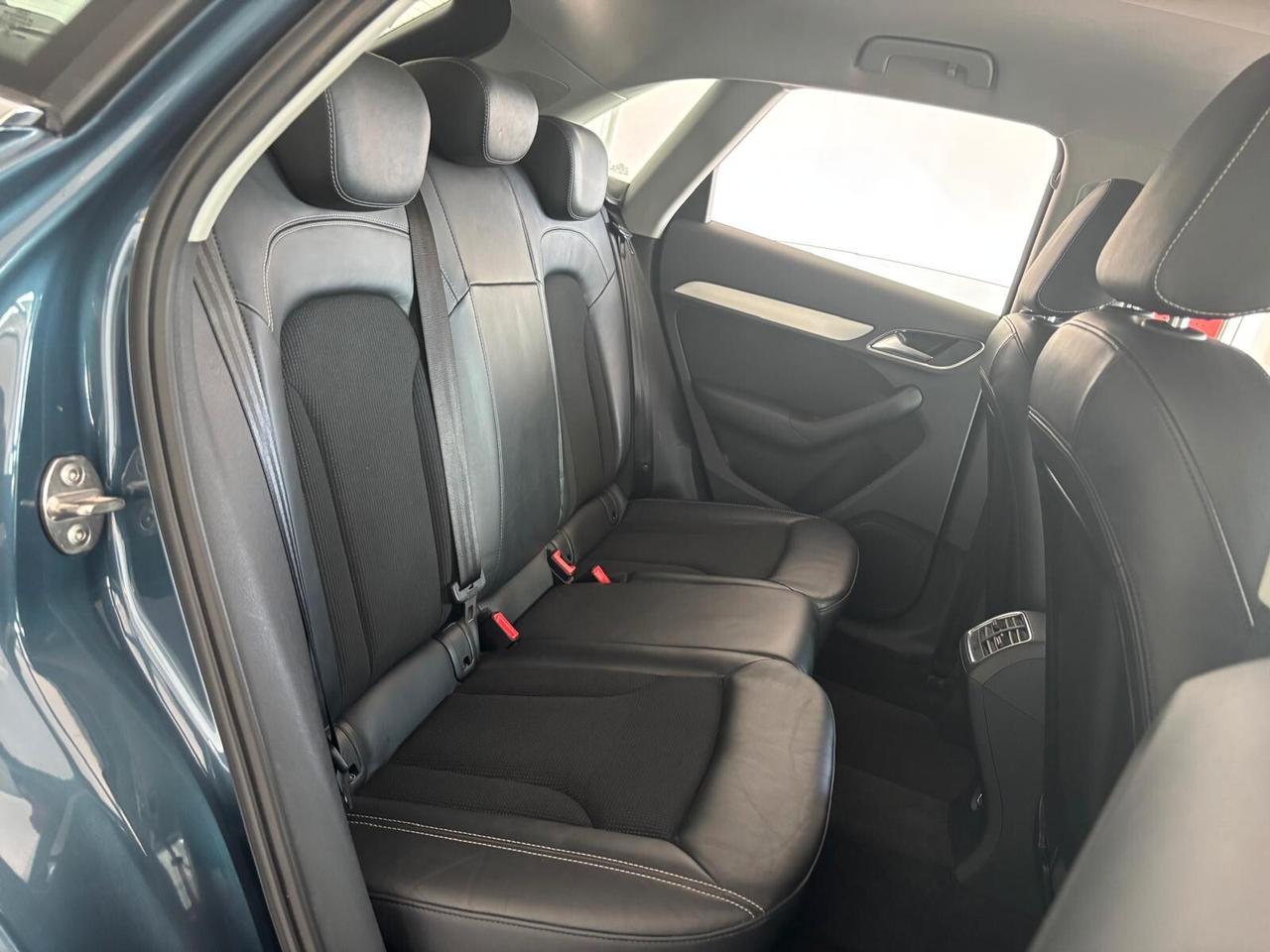 Audi Q3 2.0 TDI 120 CV S tronic Sport anno 2018