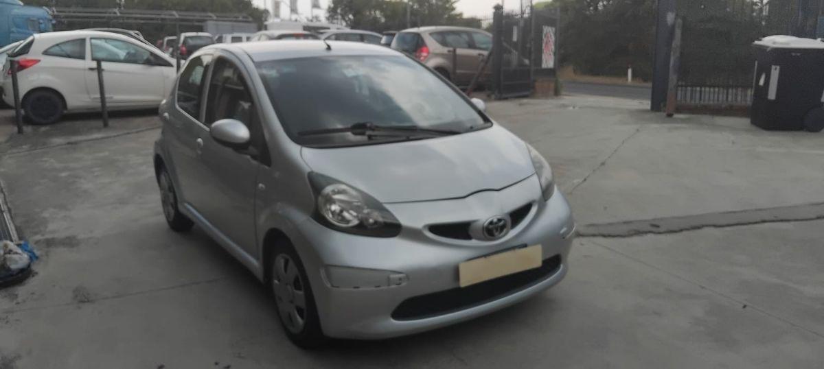 TOYOTA - Aygo - 1,0 VVT-i 5 porte Sound