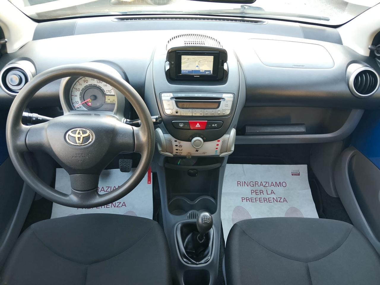 Toyota Aygo 1.0 12V VVT-i 5 porte Now 2011