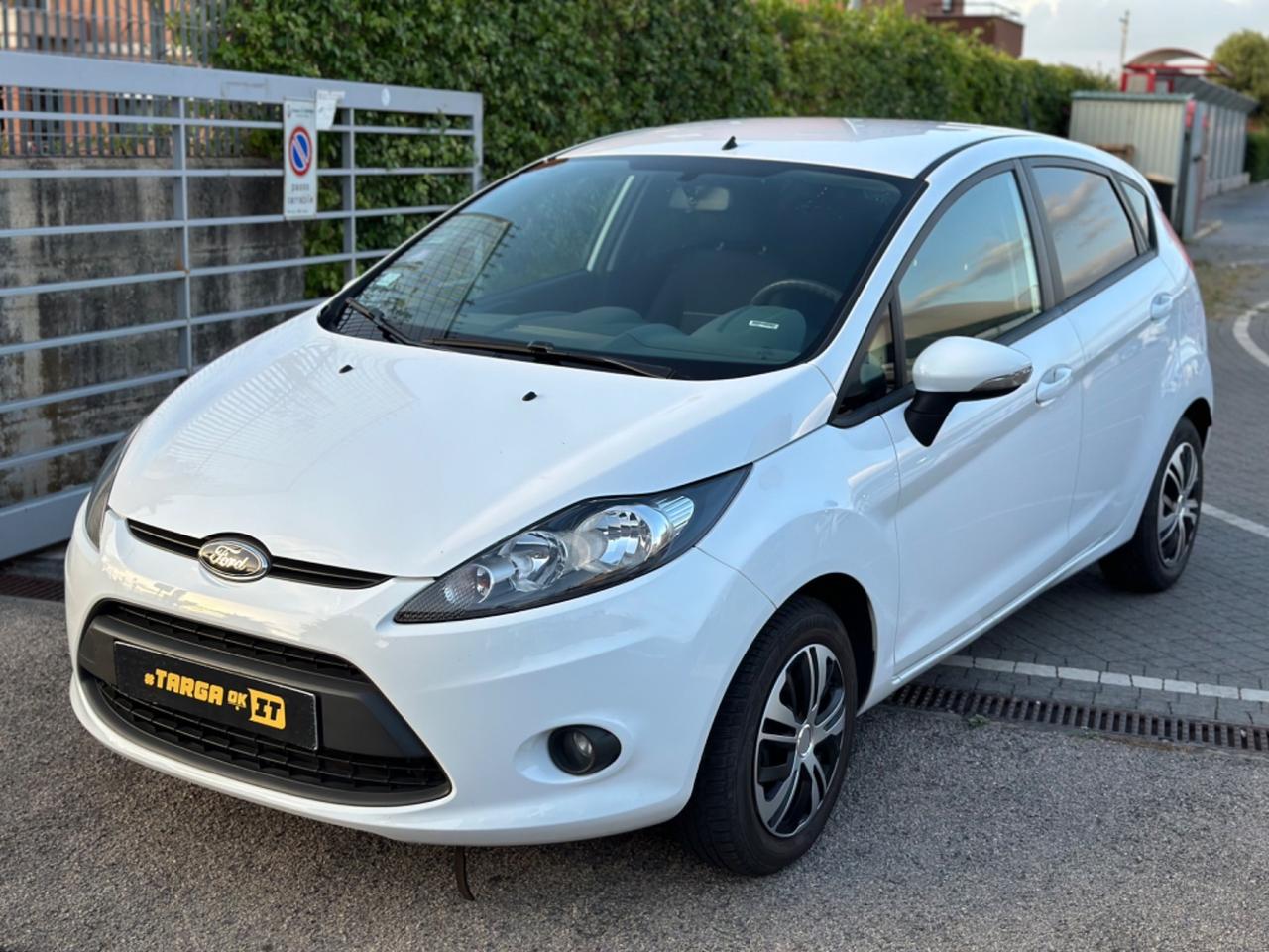 Ford Fiesta 1.2 Titanium GARANTITA