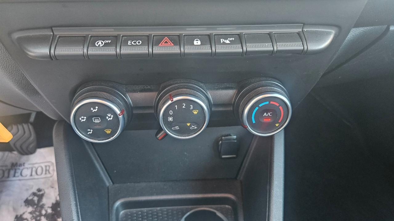 Dacia Duster II 1.5 blue dci Prestige 4x2 NAVY-CRUISE-SENSORI