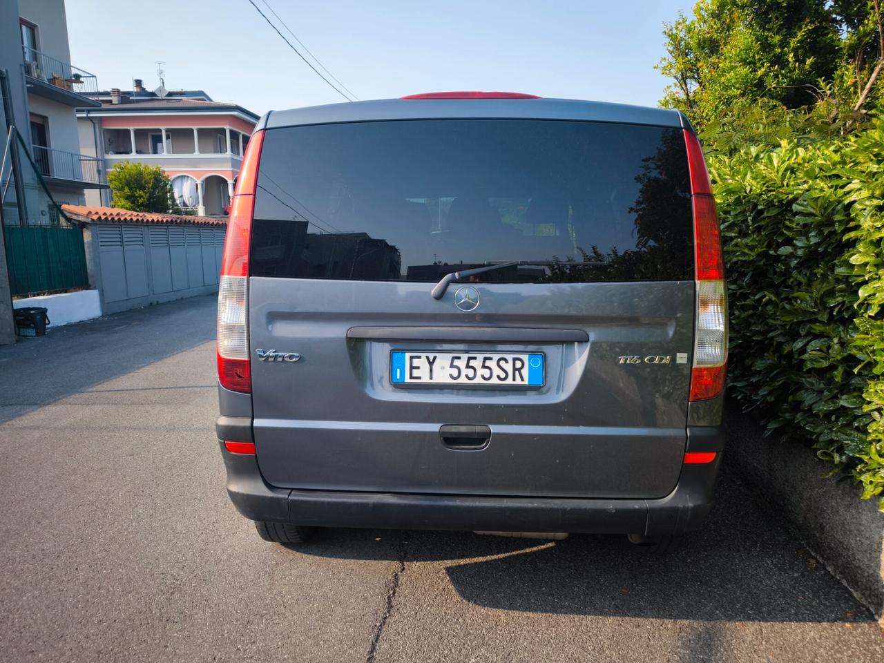 MERCEDES VITO 2,2 DCI- 5 POSTI-KM 140000-2015
