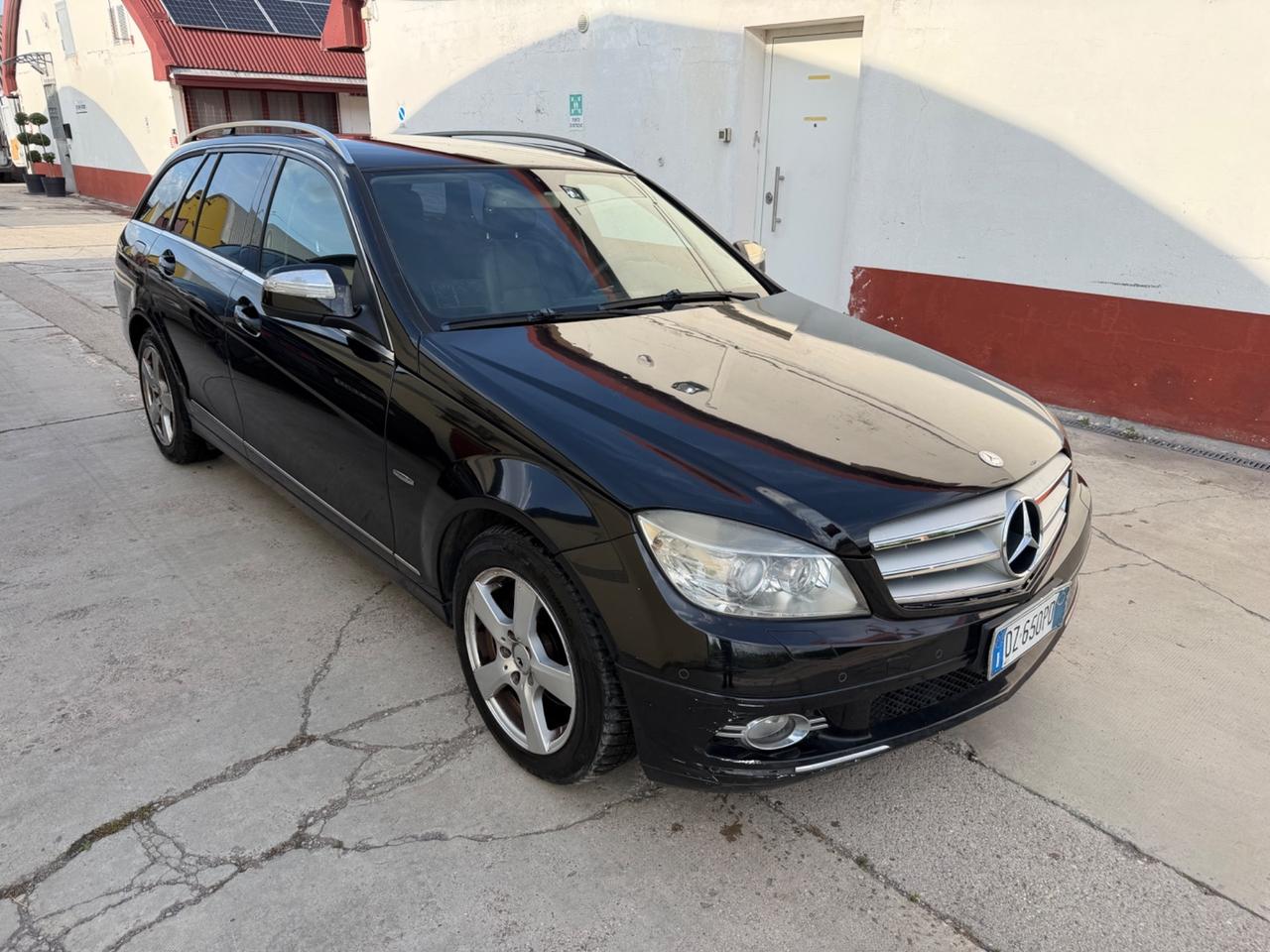Mercedes-benz C220 CDI Avantgarde Autom. navi