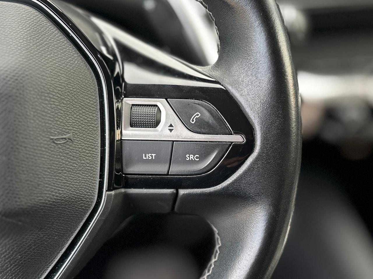 Peugeot 3008 BlueHDi 130cv EAT8 Allure Pack - 2022