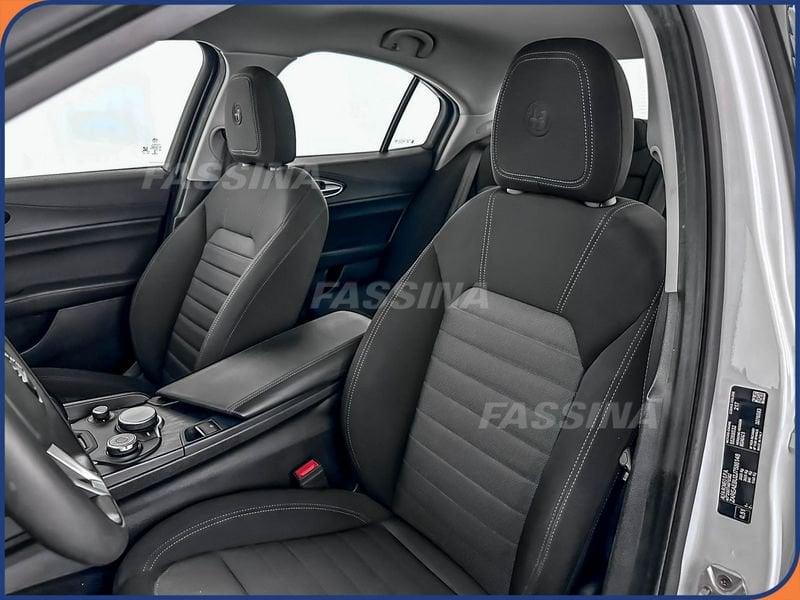 Alfa Romeo Giulia Giulia 2.2 t Giulia 150cv auto