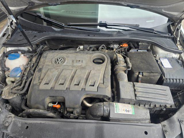 VOLKSWAGEN Golf VI 2.0 TDI 140CV DPF 5p. Highline PELLE Navi TEL