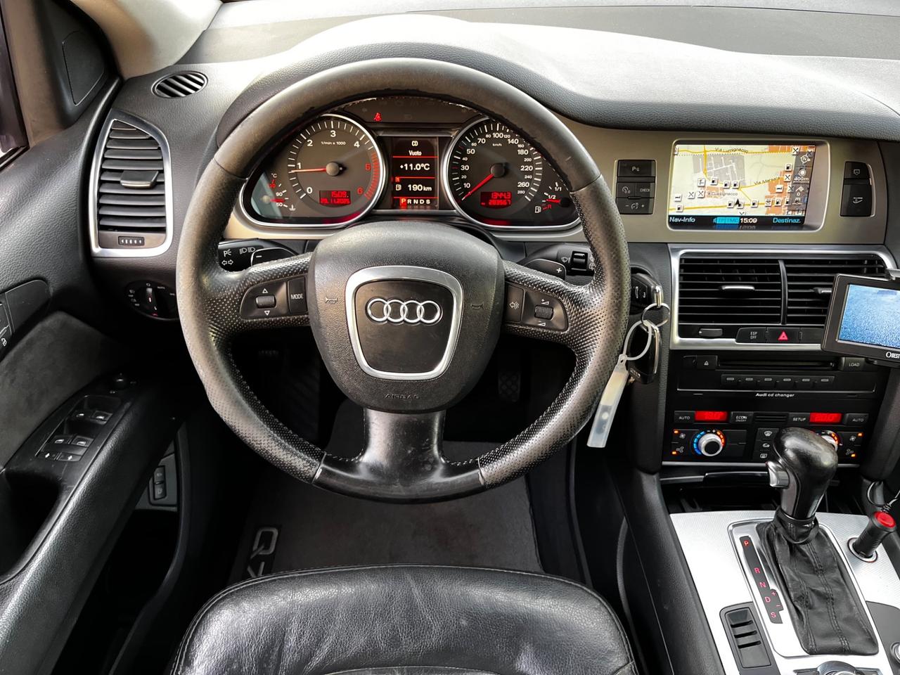 Audi Q7 3.0 V6 TDI GANCIO TRAINO quattro tiptronic