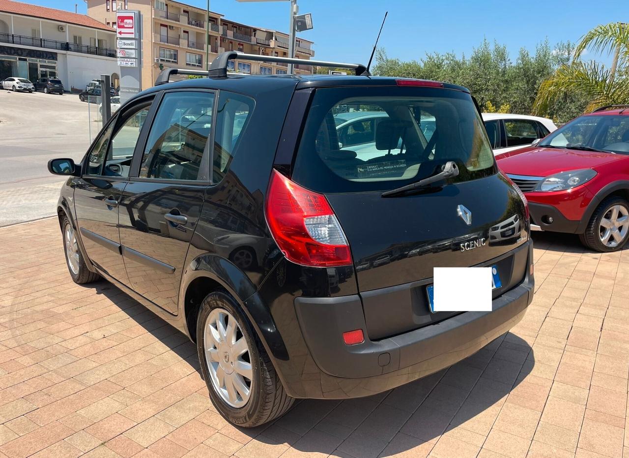 Renault Scenic "Finanziabile Senza Busta Paga"