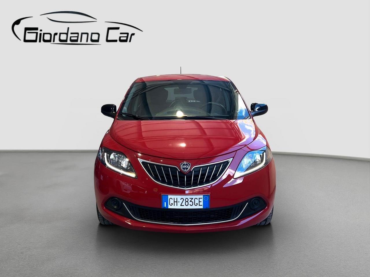 Lancia Ypsilon 1.0 FireFly 5 porte S&S Hybrid Ecochic Silver