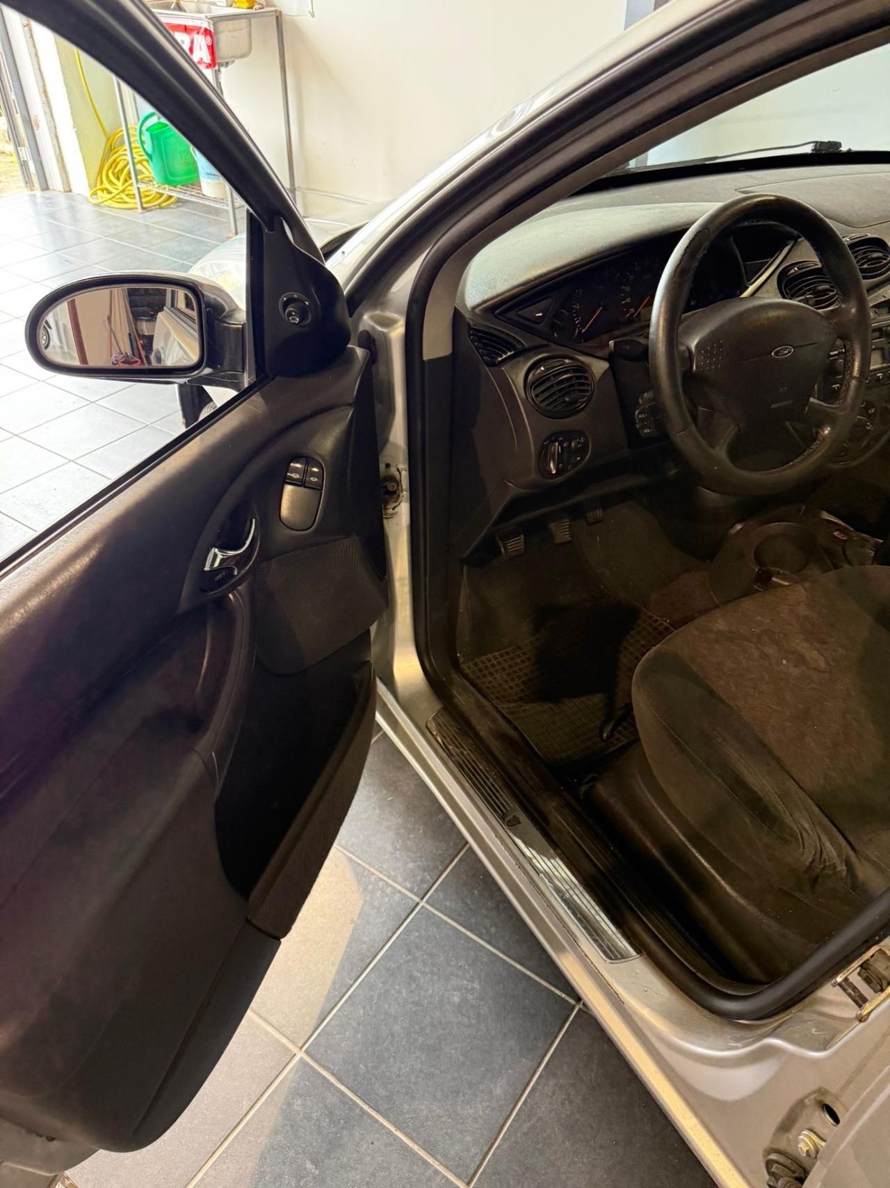 Ford Focus 1.9 -SW