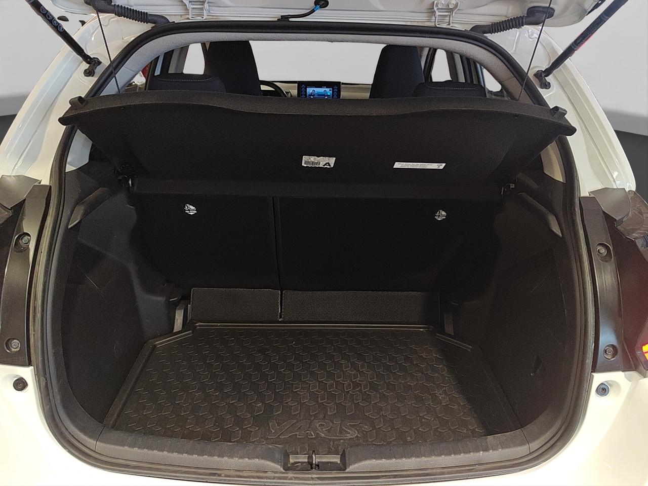 Toyota Yaris 1.5 Hybrid 5 porte Trend