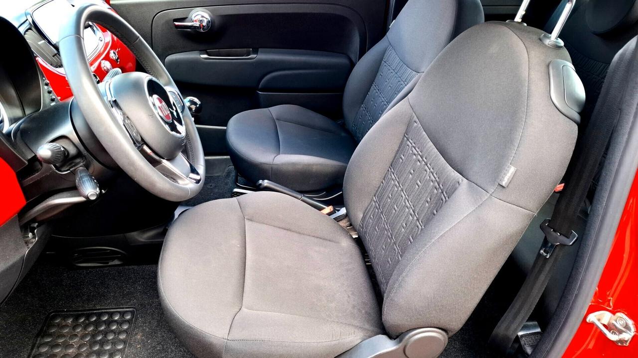 FIAT 500 1.0 Hybrid Red 15000km