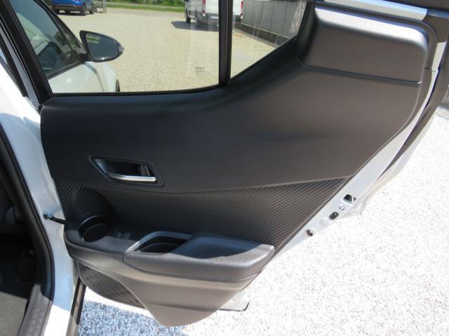 TOYOTA C-HR 1.8 Hybrid E-CVT GR Sport