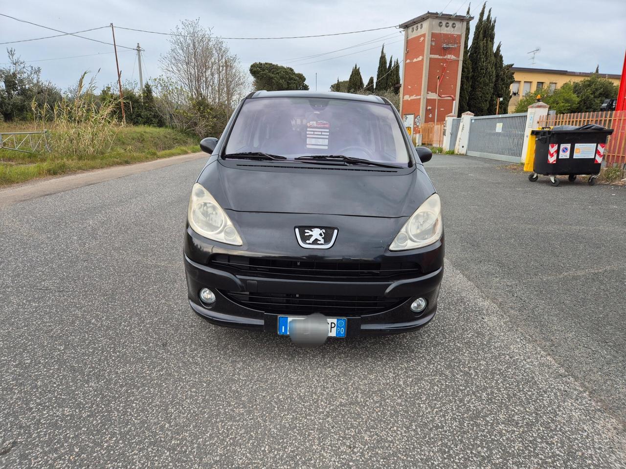 Peugeot 1007 1.4 Happy