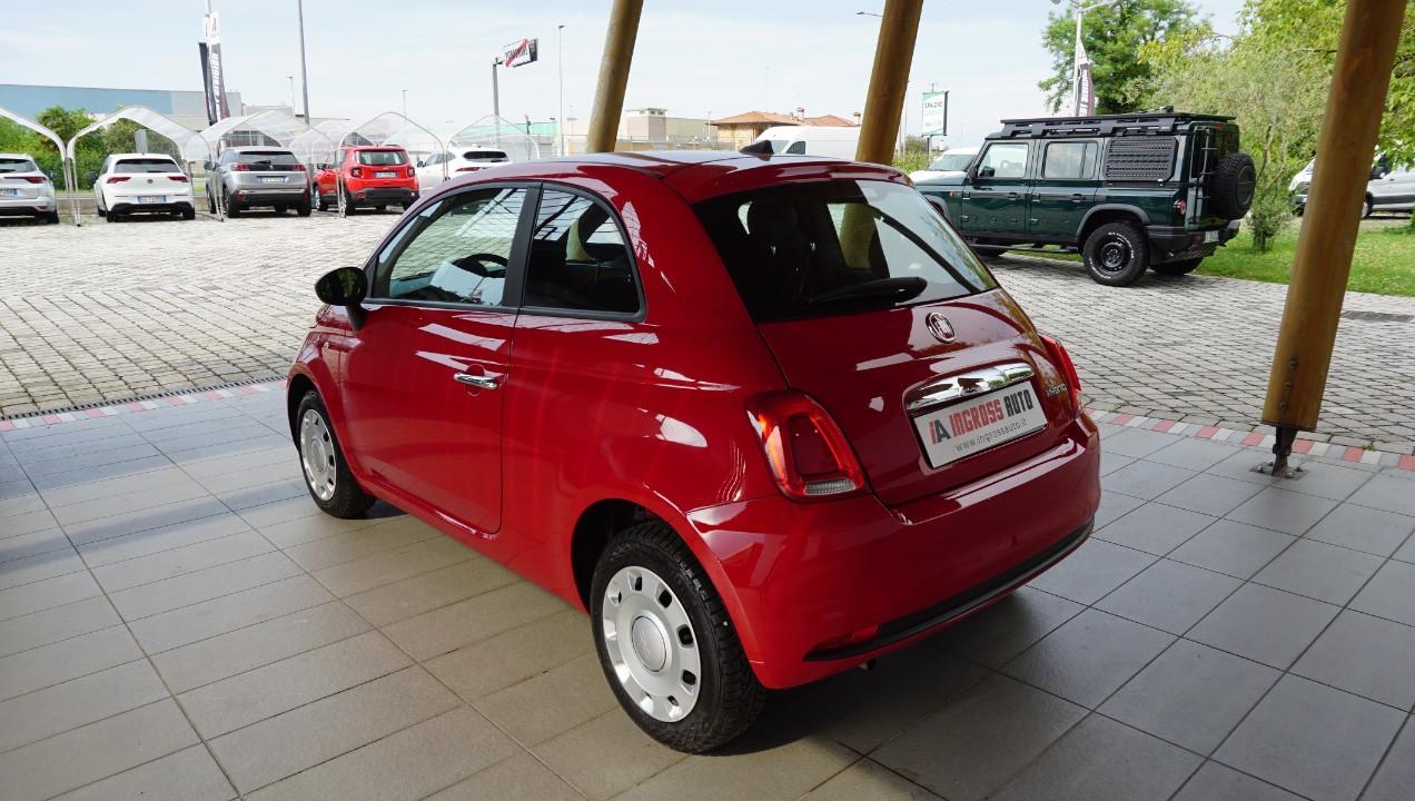 Fiat 500 1.0 hybrid (Red) 70cv
