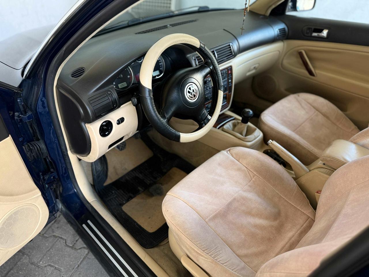 Volkswagen Passat 1.9 TDI/130 CV cat Highline 1 PROPRIETARIO