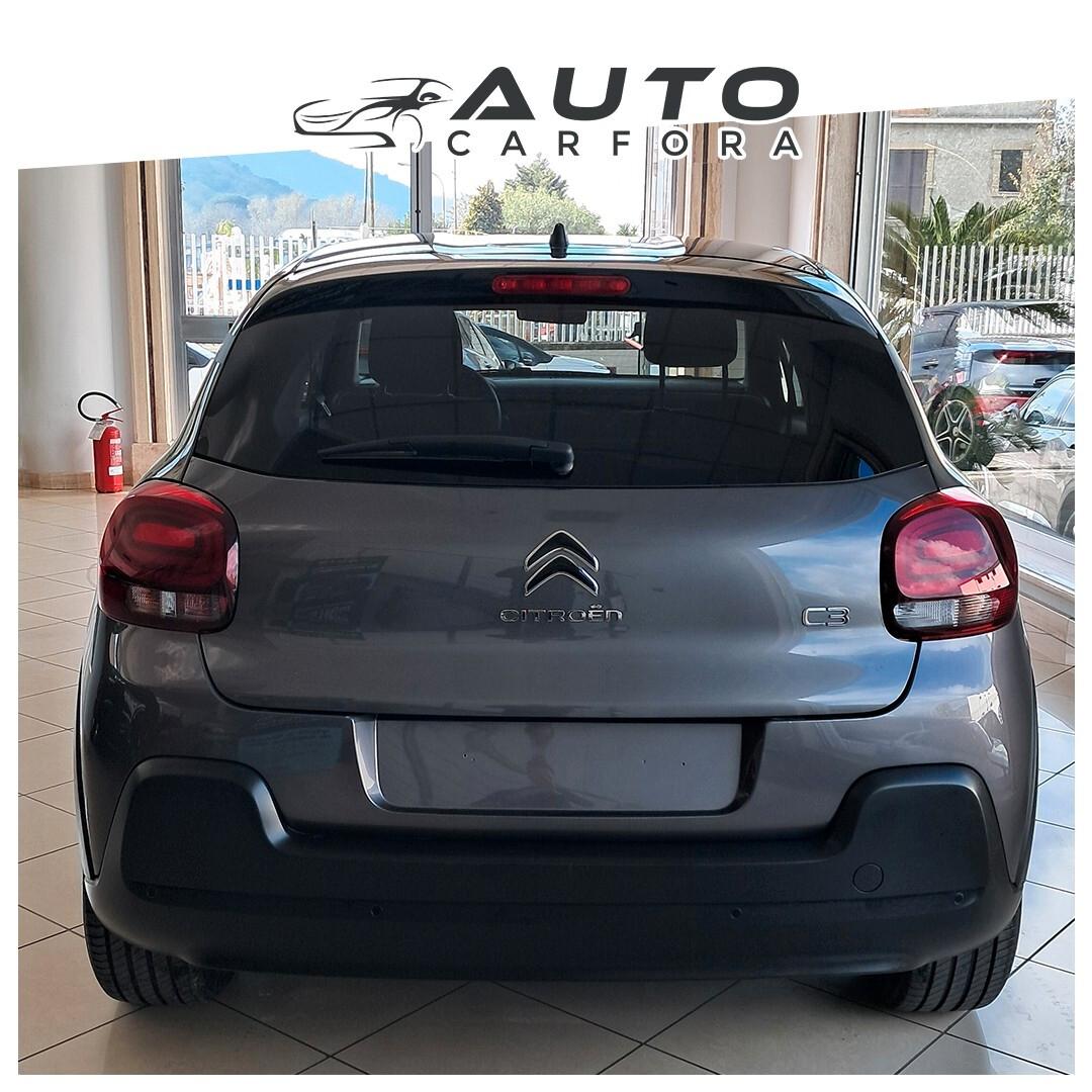 Citroen C3 BlueHDi 100 S&S Shine Pack con sensori di parcheggio