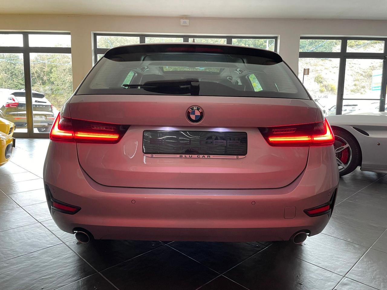 BMW 318d TOURING SPORT *PACK LUCI-TETTO*