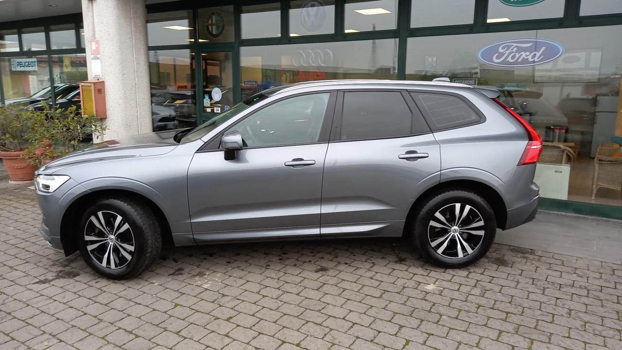 Volvo XC 60 XC60 B4 (d) AWD Geartronic Momentum