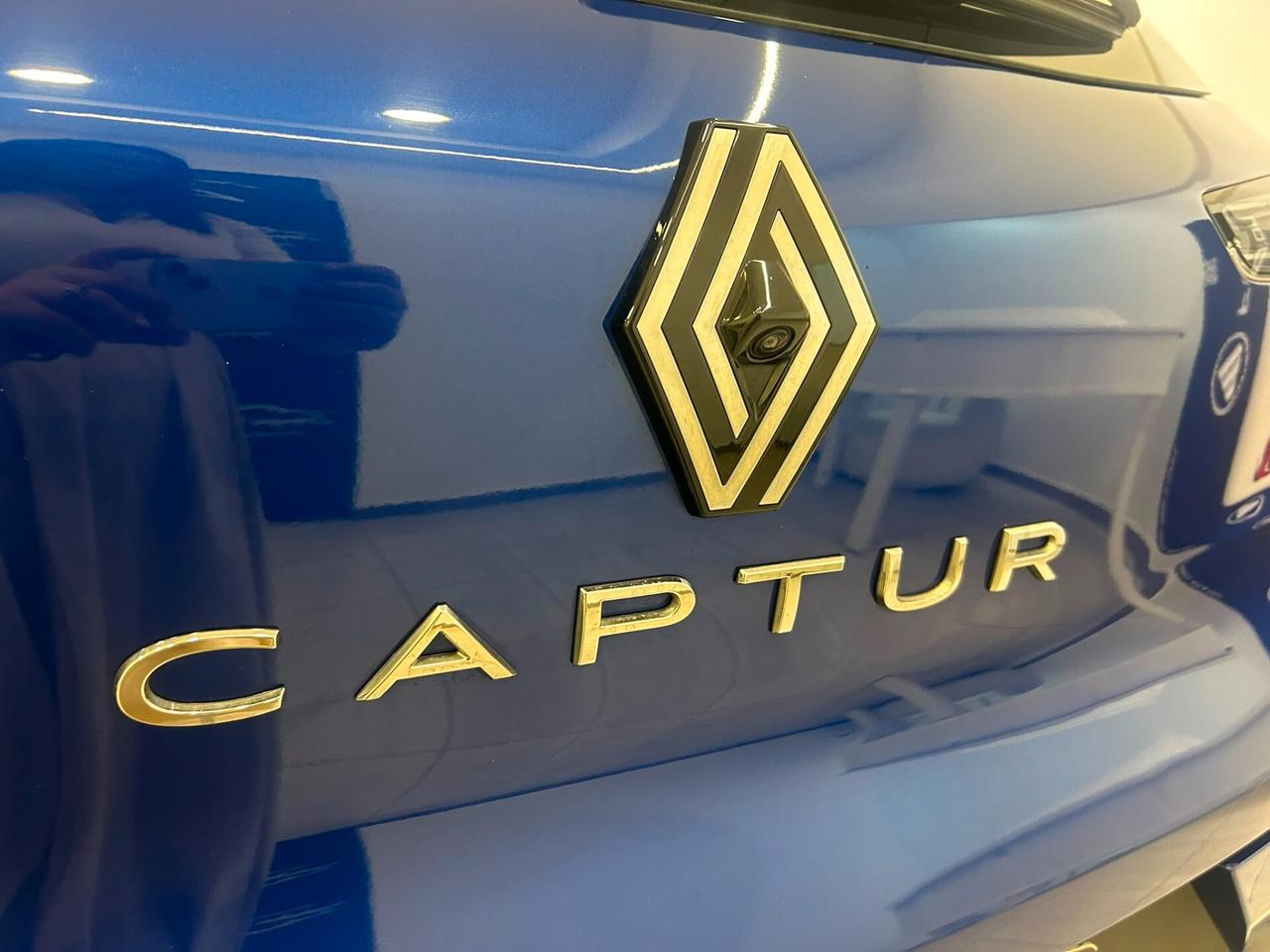 Renault Captur TCe 90CV Techno 2025 KM11.000 IVAESPOSTA