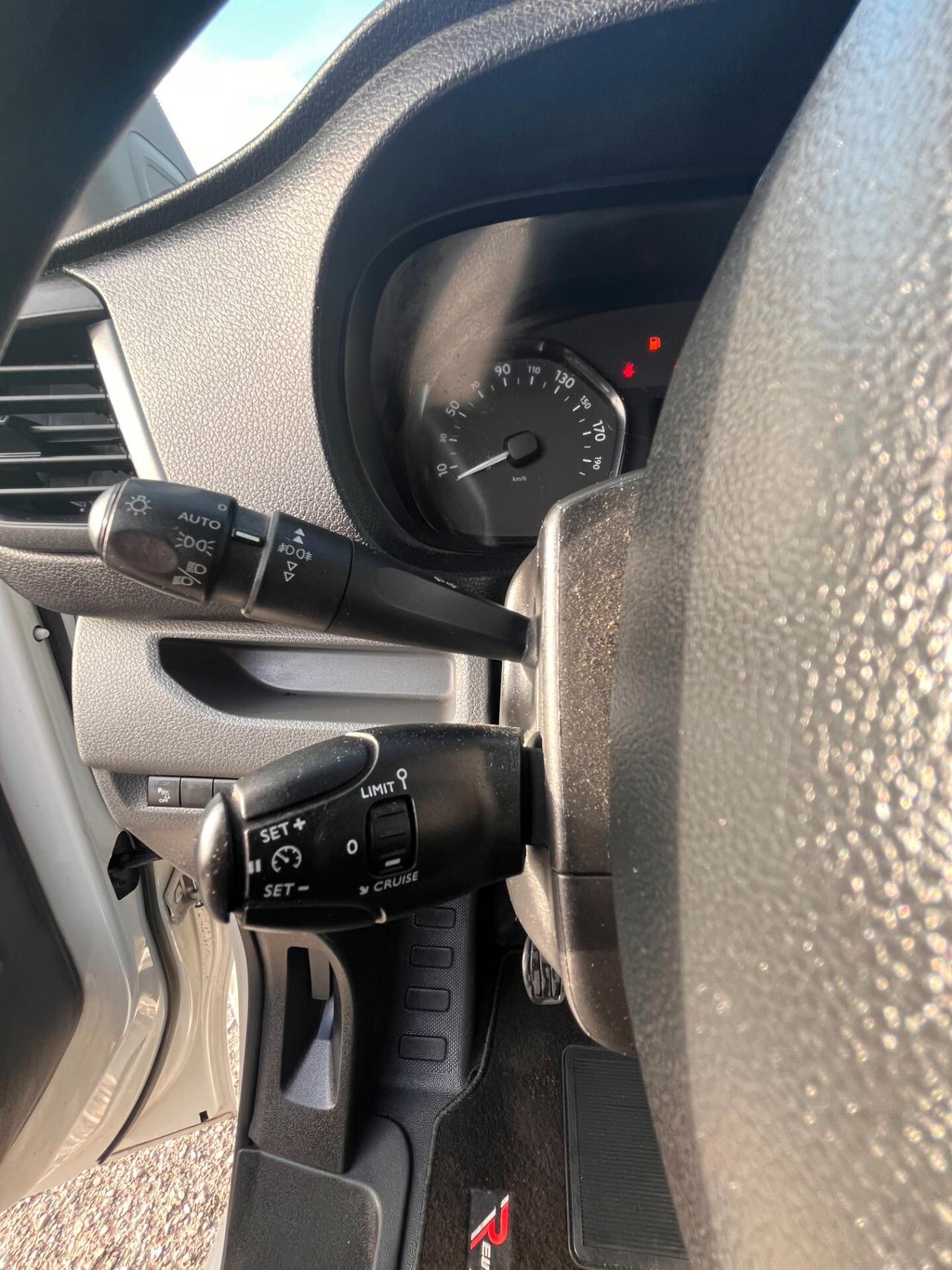 PEUGEOT EXPERT PREMIUM BlueHDi 100 S&S LONG FURGONE