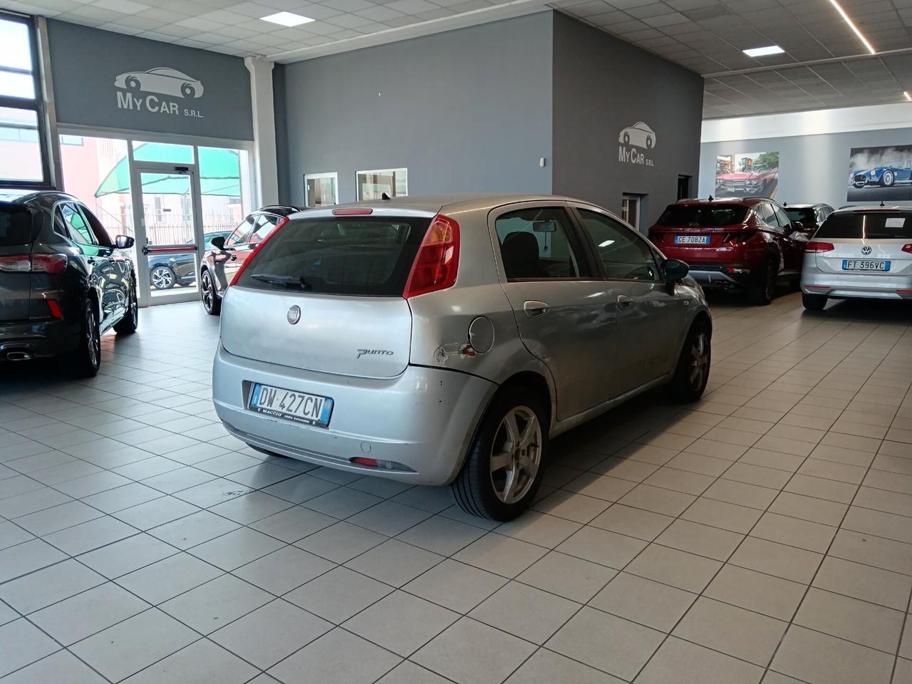 Fiat Grande Punto Benz/GPL (GPL SCADE 2032)