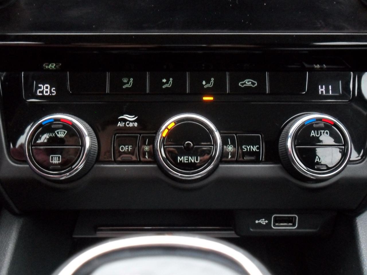 Skoda Octavia 1.6 TDI Wagon Executive