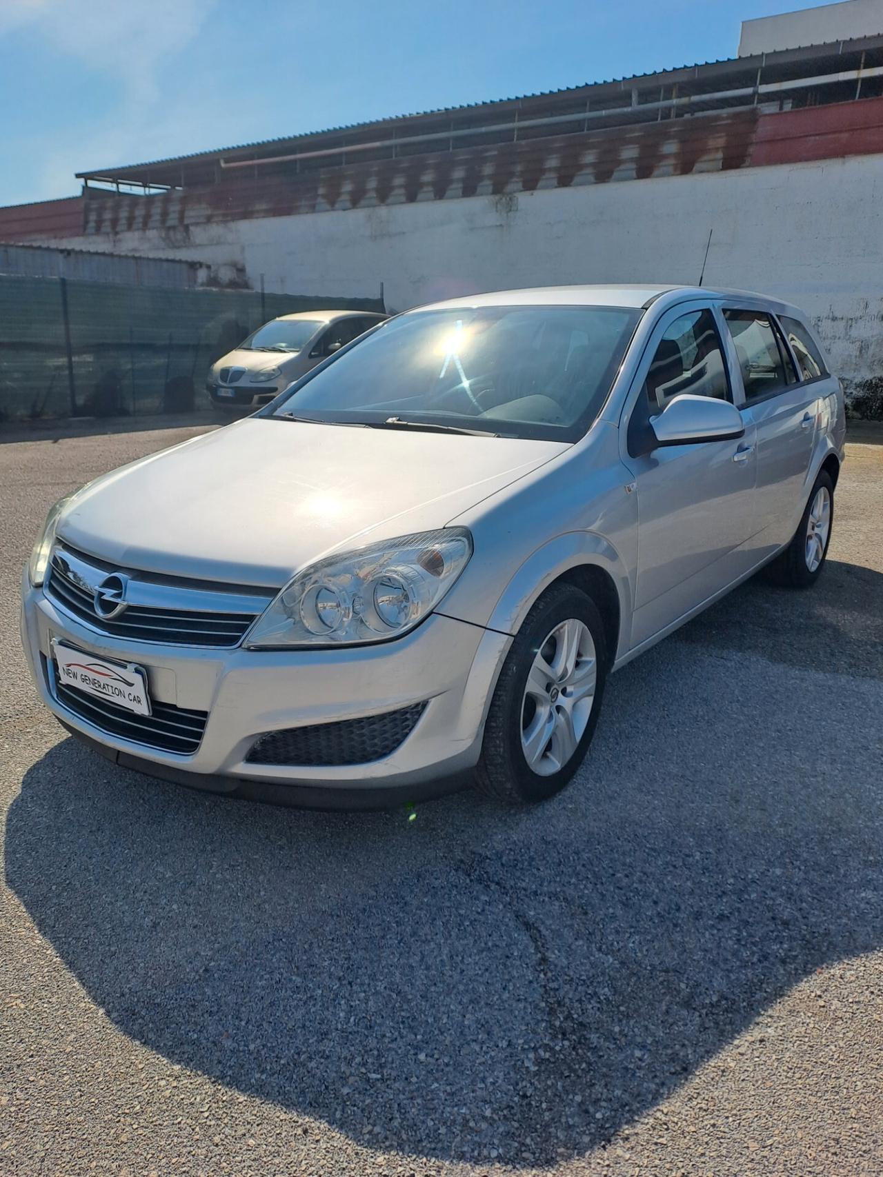 Opel Astra 1.6 16V GPL-TECH Station Wagon Enjoy