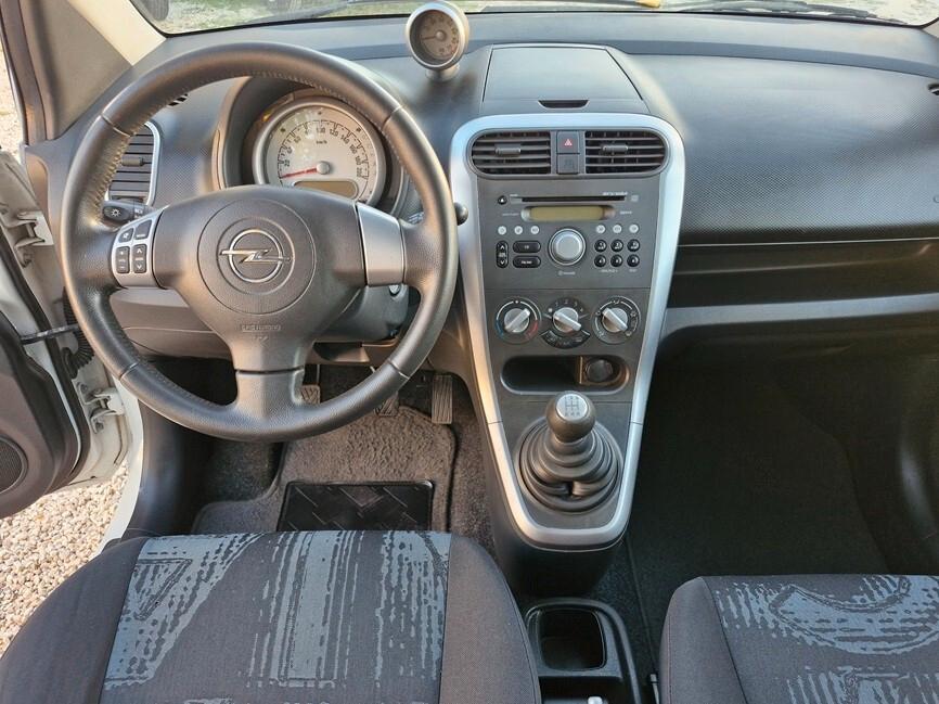 Opel Agila 1.2 16V 94 CV Elective