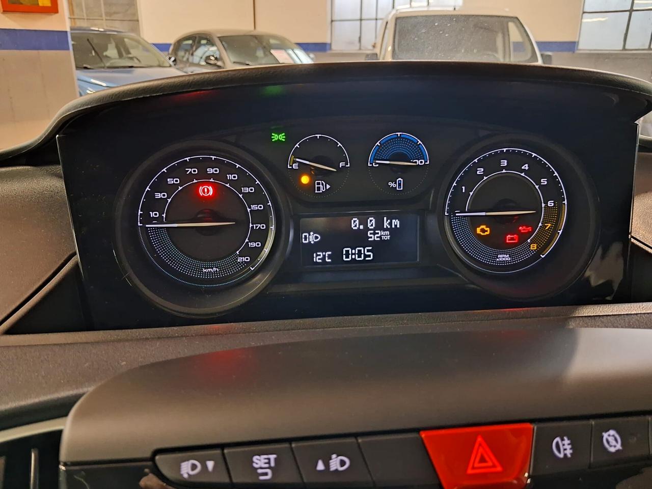 Lancia Ypsilon 1.0 FireFly 5 porte S&S Hybrid Silver