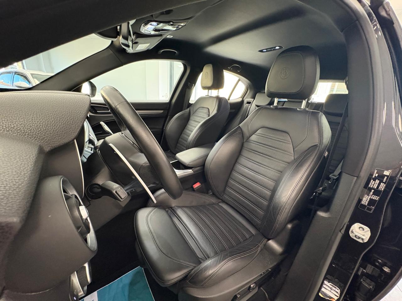 Stelvio Veloce 2.0 280CV 2020 km91000 Total black