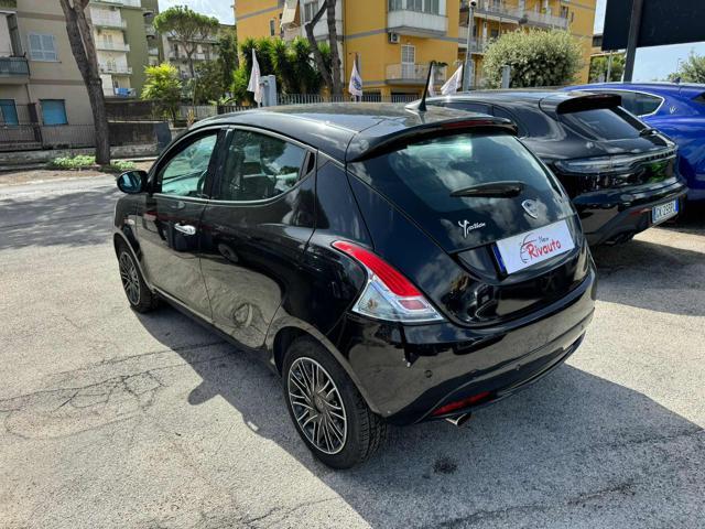 LANCIA Ypsilon 1.0 FireFly 5 porte S&S Hybrid Gold