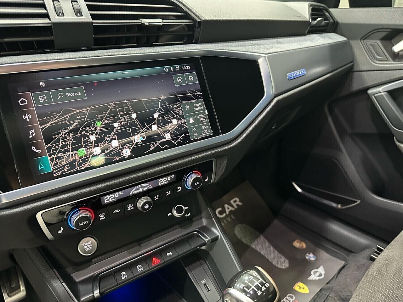 Audi Q3 35 TDI S line edition quattro FARI MATRIX TETTO