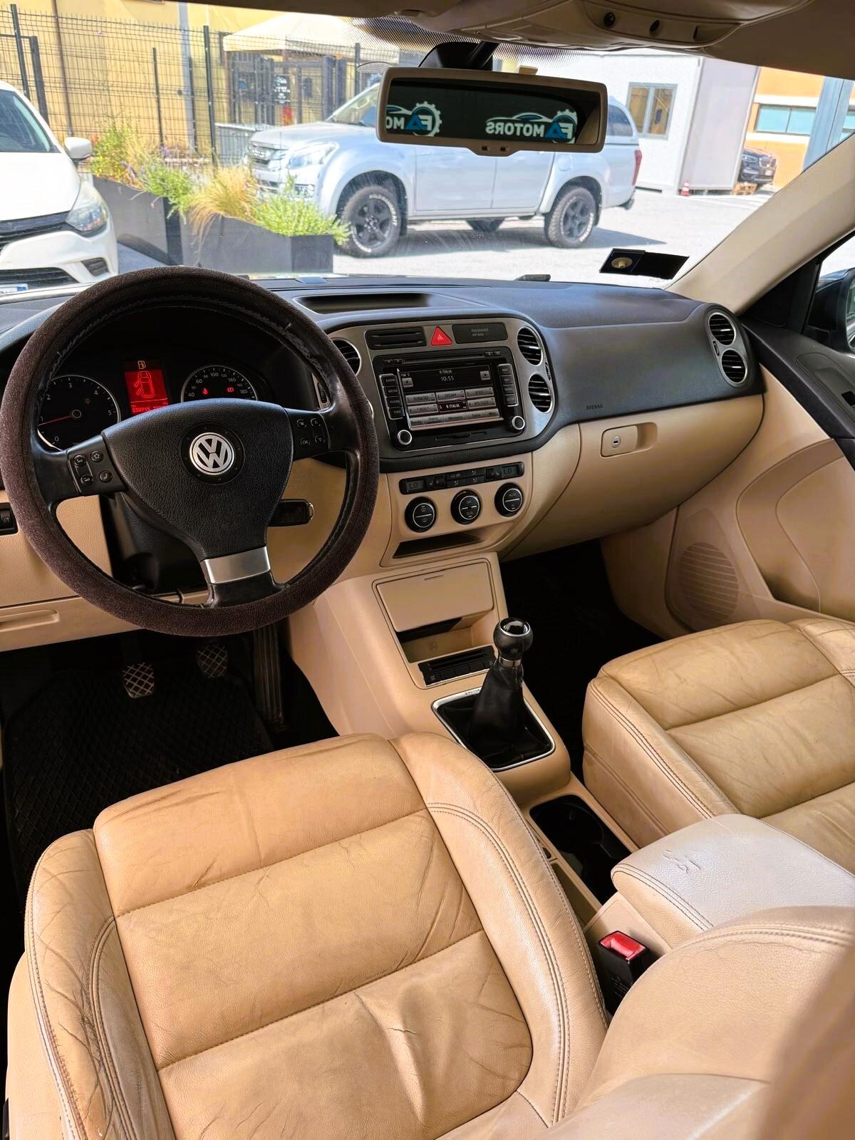 Volkswagen Tiguan 2.0 TDI 140CV - 4MOTION- GANCIO